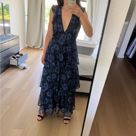 Molinetto Navy Blue Lace Ruffled Tiered Sleeveless Maxi Dress size small - Picture 3 of 7